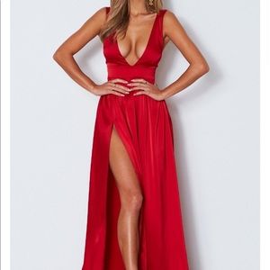 Time Is Up Maxi Dress Red